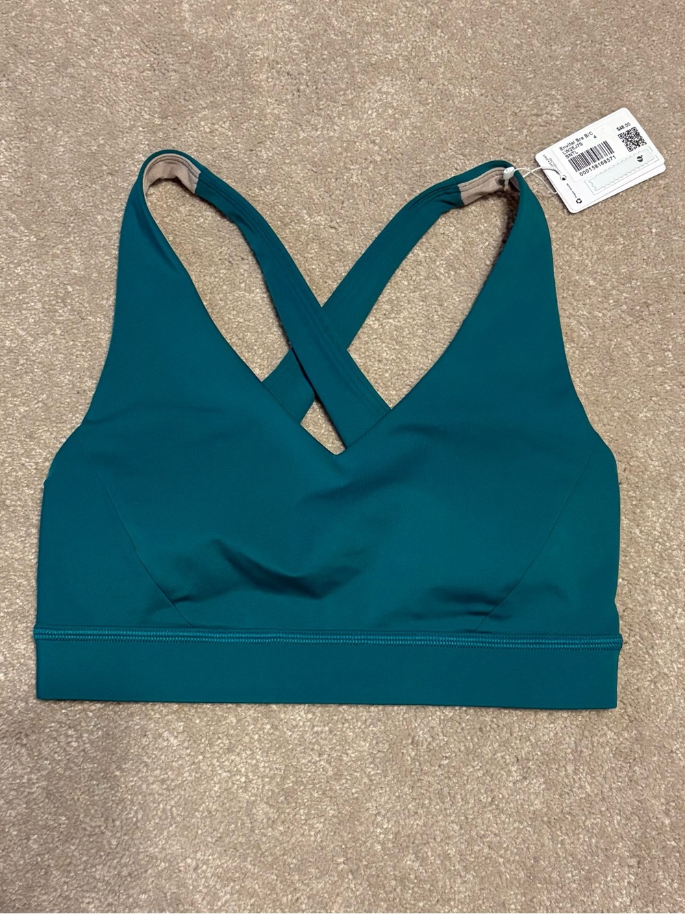 Lululemon NWT Envital bra size 4 b/c Sonic Teal